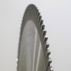 https://www.sistemiklein.com/6227/lame-circolari-hw-per-pannelli-bilaminati.jpg