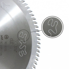 https://www.sistemiklein.com/5832/lame-circolari-hw-per-pannelli-bilaminati-extracut.jpg