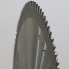https://www.sistemiklein.com/6286/lame-circolari-hw-per-plexiglass.jpg